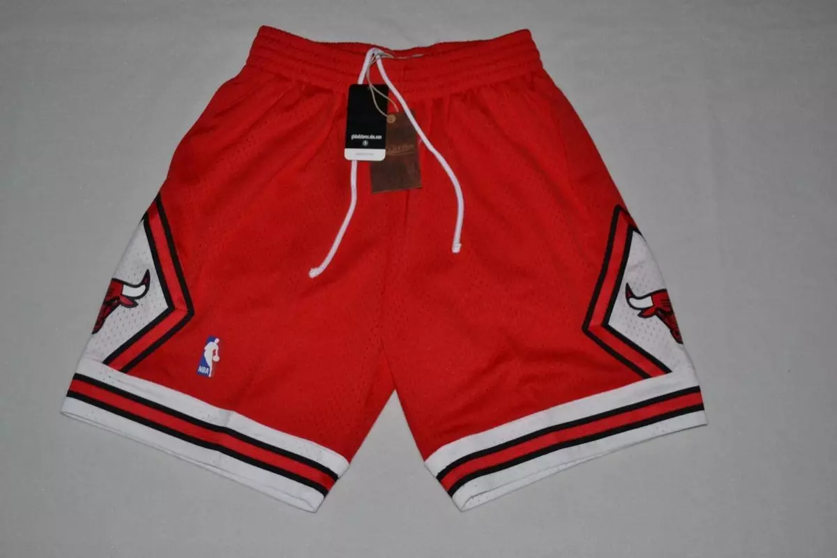 Mitchell & Ness NBA Swingman Shorts Chicago Bulls Road 1997-98 Red - red