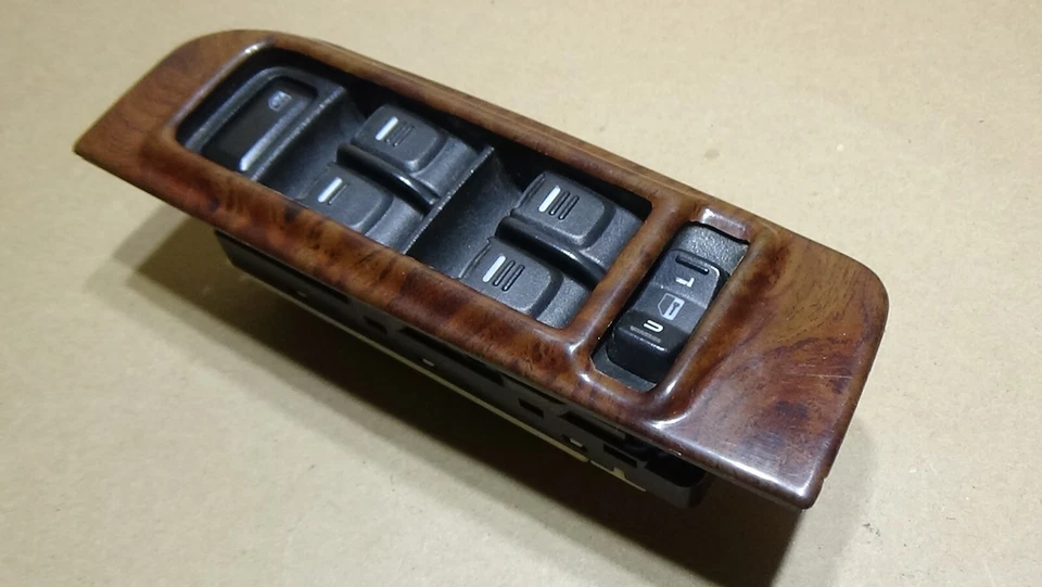 2006-2010 Hummer H3 Left Master Power Window Switch Woodgrain - Image 3 of 4