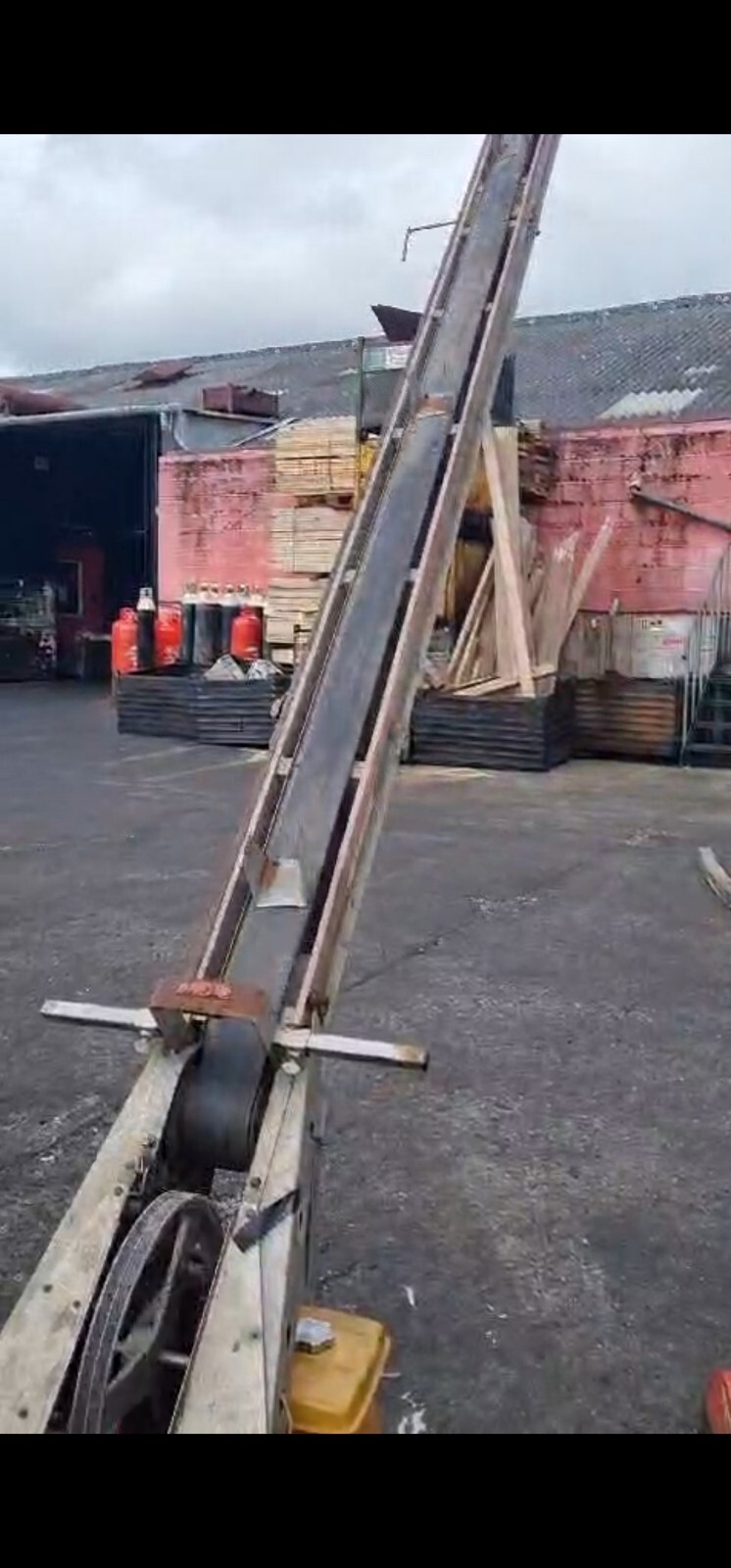 Tile Bumpa Conveyor/Hoist 8 Meter petrol. eBay