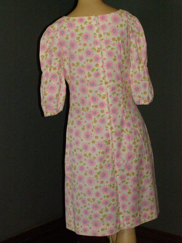 Vintage 60's pink & blue DAISIES print sheath dress PUFF SLEEVES S M mod hippy - Picture 11 of 14