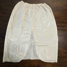 Vintage Barbizon Peach Size Large Nylon Blend Half Skirt Satin Lace Fringe Slip