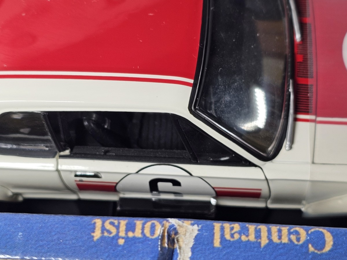 Kyosho 1:18 Nissan Skyline 2000 Gt-R Racing No 6 White/Red | eBay