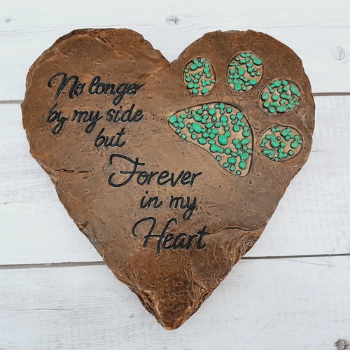 Memorial Stone for Pets Heart Shaped Resin 9x9 - Picture 8 of 8