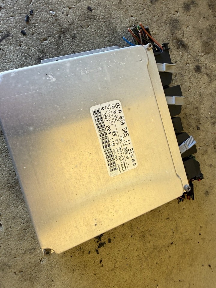 1997 Mercedes W210 E320 ECU ECM Engine Control Module Unit A0205451132 ...