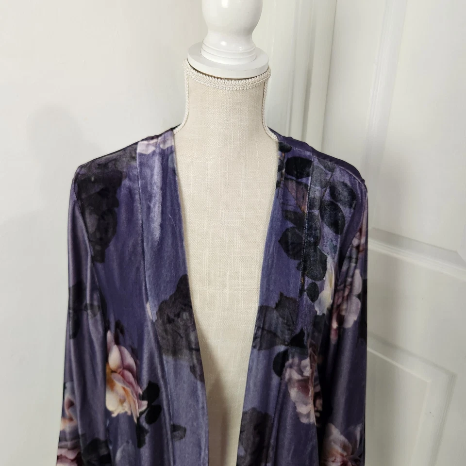 Johnny Was Cardigan Womens M Purple Midnight Rose Velvet Kimono Boho Chic Goth - Image 2 of 4
