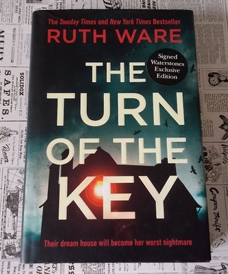 SIGNED - The Turn of the Key by Ruth Ware Waterstones Exclusive Sprayed Edges