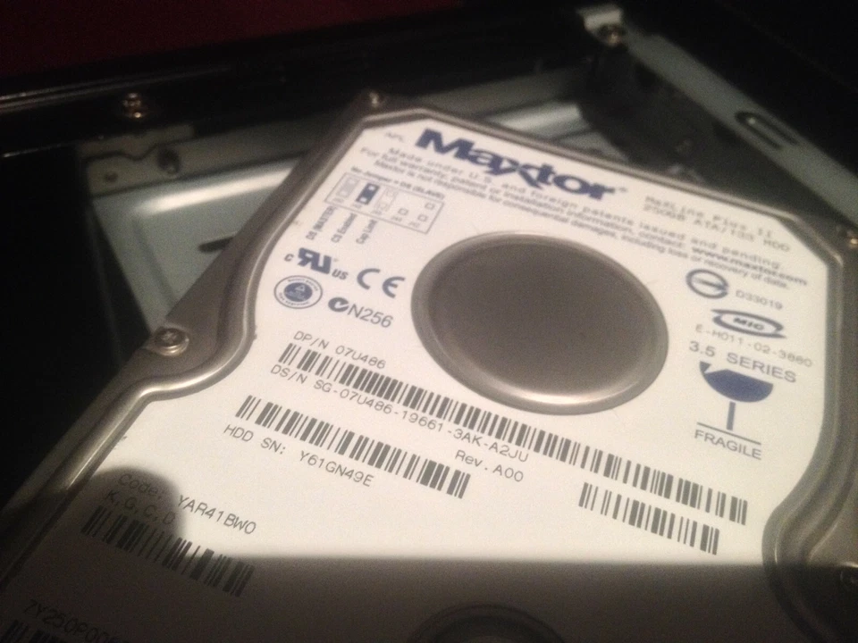 EC. Maxtor Maxline Plus II - PN: 07U486 - ATA/133- HDD - 250GB - (USED) - Image 4 of 4