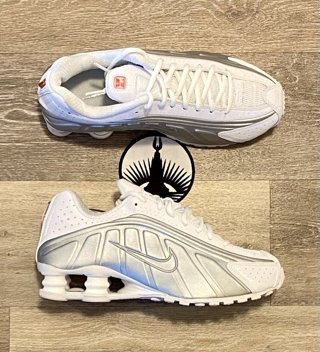 Nike Shox R4 'White Metallic Silver' AR3565-101 Women's Size Nike Shox R4 'White Metallic Silver' AR3565-101 Women's Size