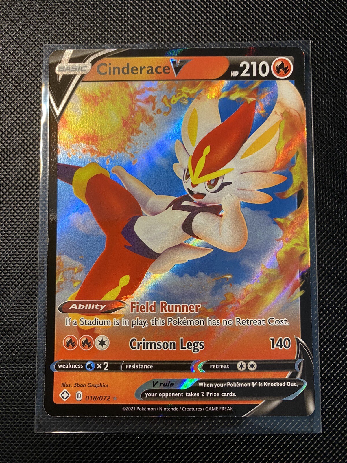 Pokemon TCG: Shining Fates - Cinderace V 018/072 (NM/M Ultra Rare Holo Card)