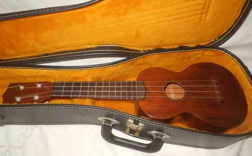 Vintage 1950's Martin & Co. Soprano Ukulele / Mahogany / w/Case