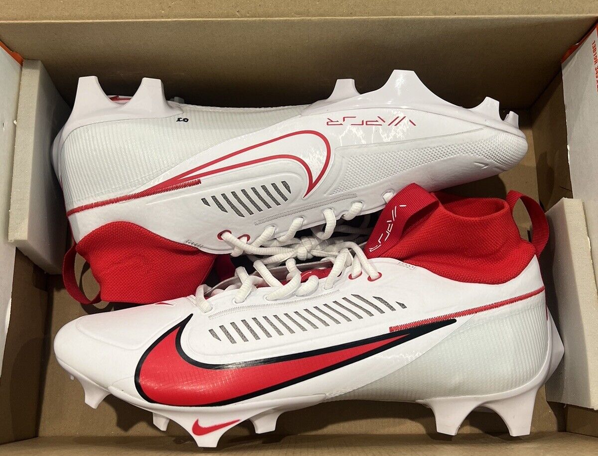Size 11 WIDE Nike Vapor Edge Pro 360 2 White/Red Football Size 11 WIDE Nike Vapor Edge Pro 360 2 White/Red Football