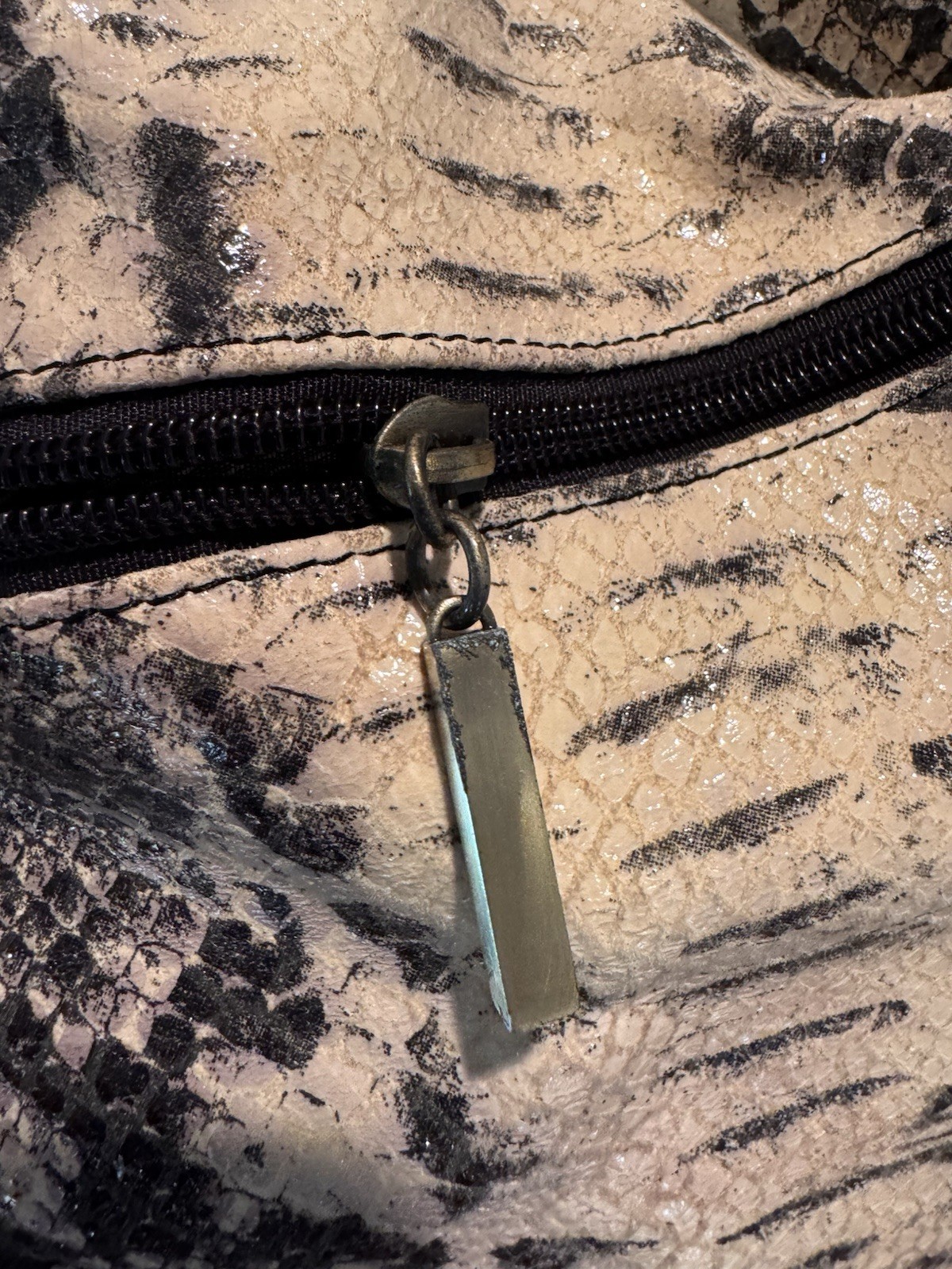 The Find Python Pattern Leather Large tote Handba… - image 7