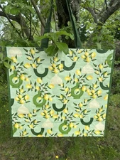 NEW TJX Shopping Bag Yummy🍋 LEMONS 🍋 Reusable Travel Tote 🍋