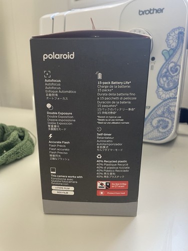 Polaroid Now Gen 2 Instant Camera + Color Film Bundle (16 Photos) - Picture 4 of 4