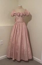 Gunne Sax Jessica McClintock Romance Renaissance Dusty Rose Pink Ballgown