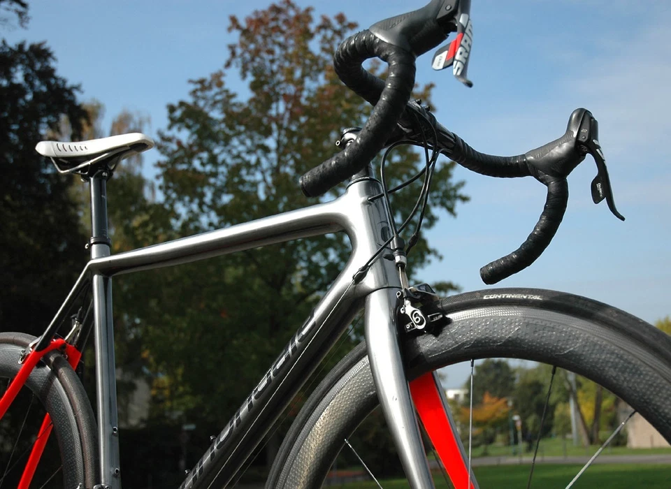 Cannondale SUPER-SIX EVO HiMod CHROM-FLUO-RED Sonderlackierung ZIPP 404/UNIKAT - Bild 2 von 4