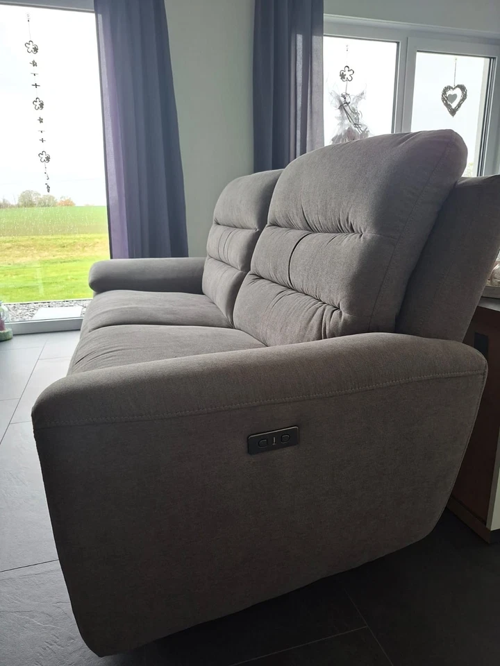 3 Sitzer Sofa Couch neuwertig mit Relaxfunktion - Bild 4 von 4