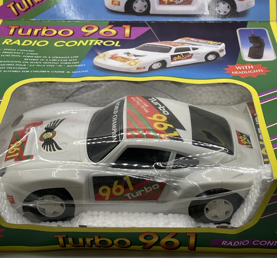 Vintage R/C Porsche Turbo 961 Plastic Radio Control 1/20 Scale White - Image 3 of 4