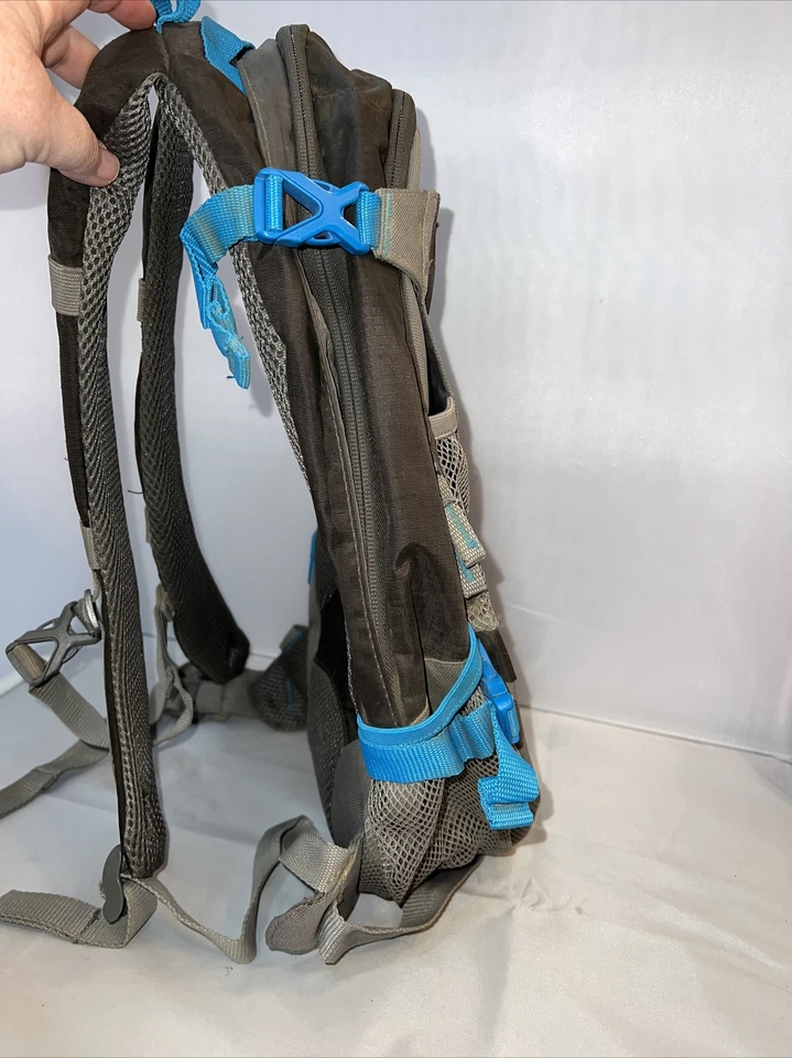 Mochila de hidratación Ozark Trail Finley Creek Foto 4 de 4