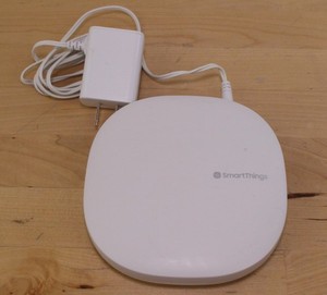 Samsung SmartThings Hub V3 IM6001-V3P01 Zigbee Z-Wave Plus Smart Home