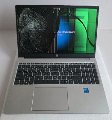 HP 250R G10 (15.6'') Notebook - Core 5 120U, 16GB RAM, 512GB SSD - Schaden defekt