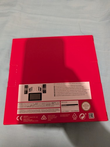 Nintendo Entertainment System (NES) Controllers for Nintendo Switch Official NEW - Picture 2 of 2