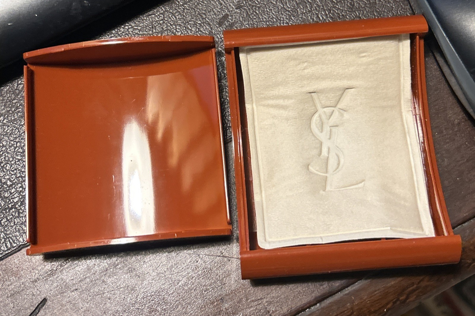 Yves Saint Laurent Vintage Opium Perfumed Soap Travel Case - Empty 4