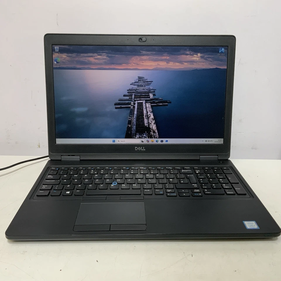 Dell Latitude 5590 · i7-8650U · 16GB · 512GB, photo 2 of 5