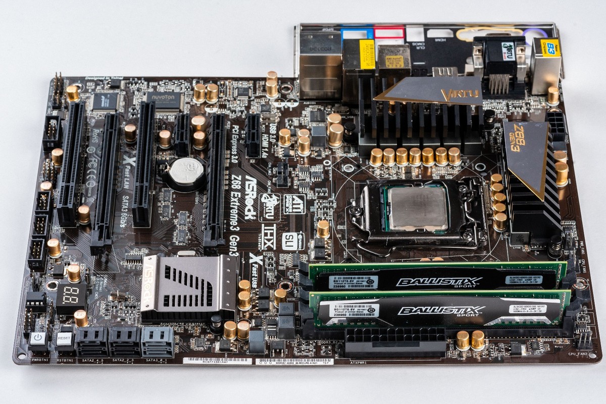 CPU メモリ付き　ASROCK　Z68 Extreme4　LGA1155 ASRock Z68 Extreme4 - 製品詳細 | パソコンSHOPアーク（ark）