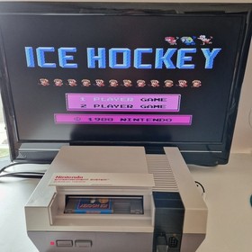 Ice Hockey | Nintendo NES [Sports | 1 - 2 Players]