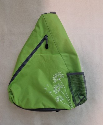 AOK Tasche Rucksack grün, 1 Gurt Oberkörper, neu