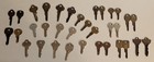 LOT OF 34 VINTAGE KEYS - NATIONAL KEY - COLE NATIONAL - USA BRASS INCL. 7 PAIRS — photo 9
