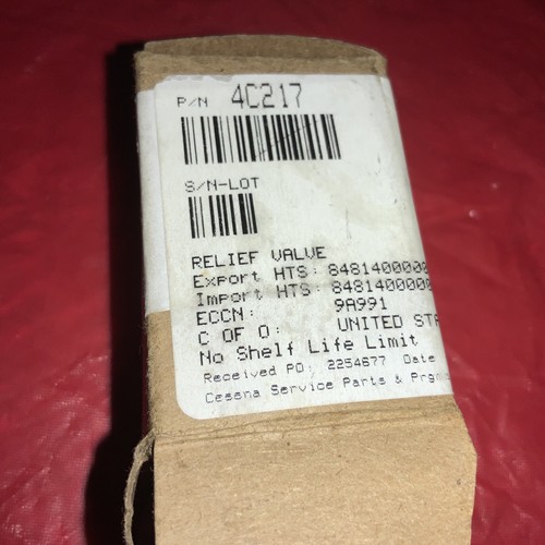 Cessna Beechcraft 4C217 RELIEF Valve - Picture 9 of 10