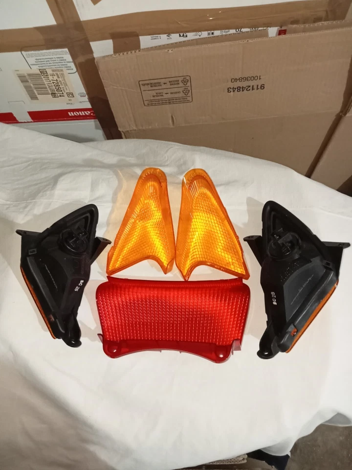 Kit originale frecce Lampadine e stop tmax  500 2001-2007 - Immagine 3 di 4