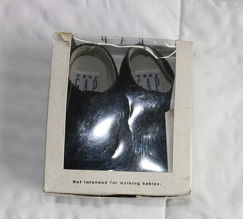 Gap Baby Black Suede Shoes size 4 - Picture 3 of 3