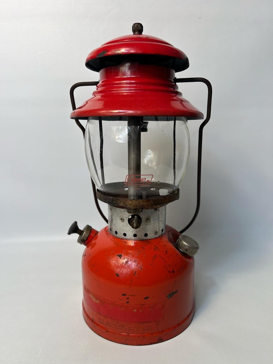 Coleman Model 200A Lantern Dated 1/59 Sunshine of the Night