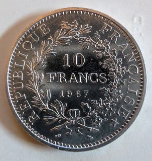 PIECE DE 10 FRANCS EN ARGENT DE 1967