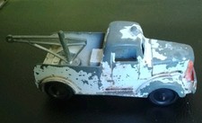 Vintage 1950s Tootsietoy Mack L-Line Tow Truck Original Die-Cast Wrecker