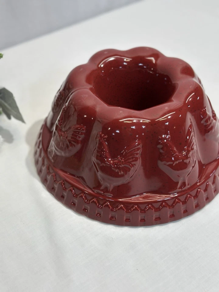 Molde de gelatina Paula Deen de gallo rojo de 9" Bundt para pastelería Foto 3 de 4