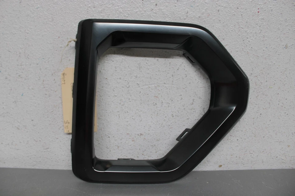 2019 2022 GMC SIERRA 1500 LEFT SIDE FRONT FOG LIGHT COVER Foto 2 de 4