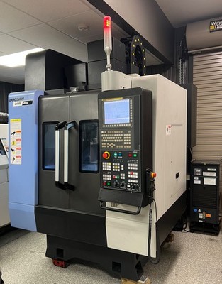 2019 Doosan DNM4000 VMC - Exceptional !   Very low hours.