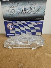 Action 1:24 Dale Earnhardt Sr 1999 #3 GM Goodwrench NASCAR Crystal Monte Carlo