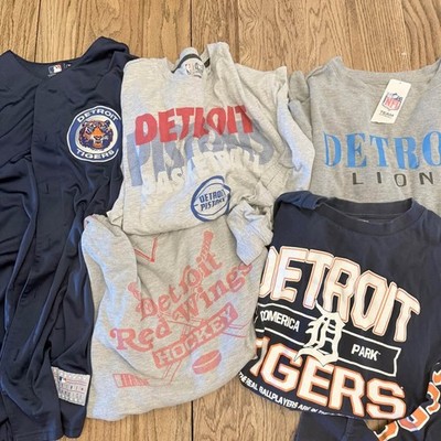 Detroit Sports Team Men's Lot Sz L / XL D12