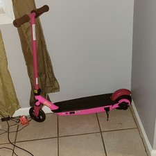 Razor E90 Folding Pink Electric Kick Scooter ...