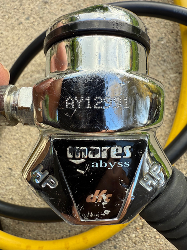 Used Mares Abyss  Regulator - Picture 3 of 7