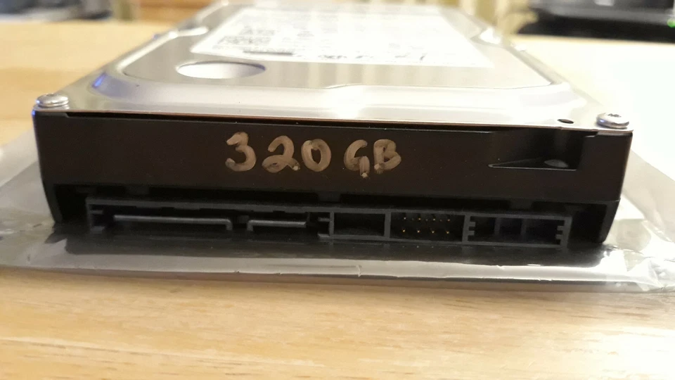 Samsung SpinPoint F1 320GB Internal SATA 7200RPM 3.5" (HD322HJ) Hard Drive HDD - Image 3 of 3