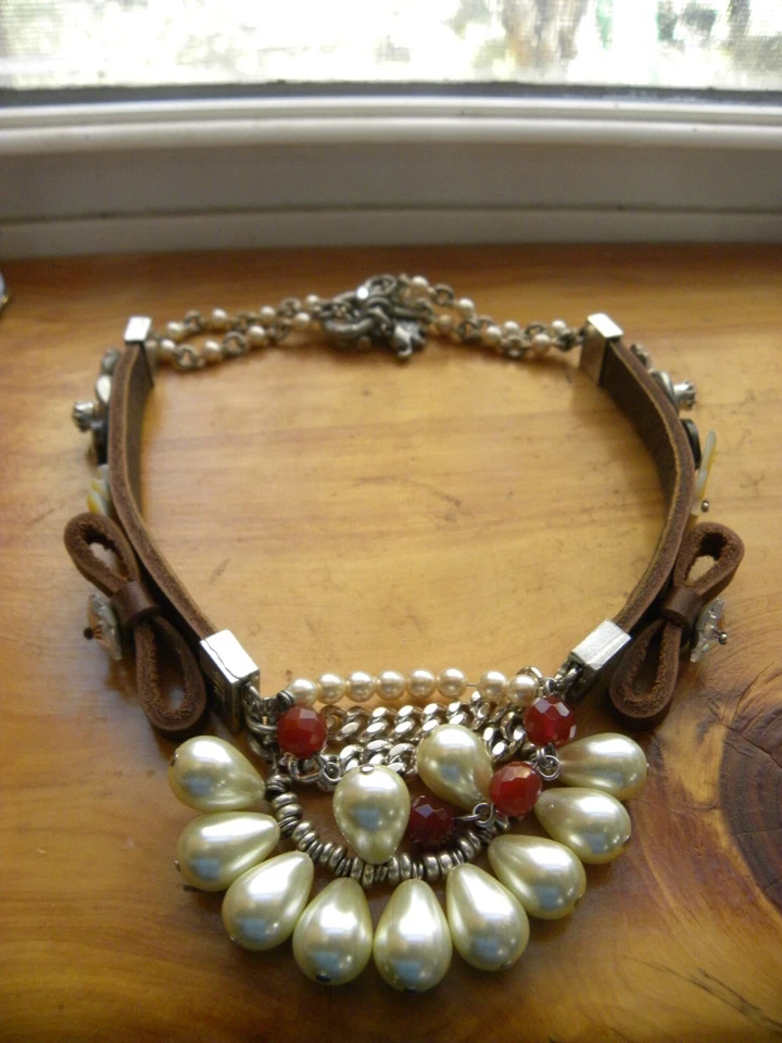 COLLAR GARGANTILLA PERLA OTAZU, CUERO, PLATA RODIADA 16" Foto 3 de 4