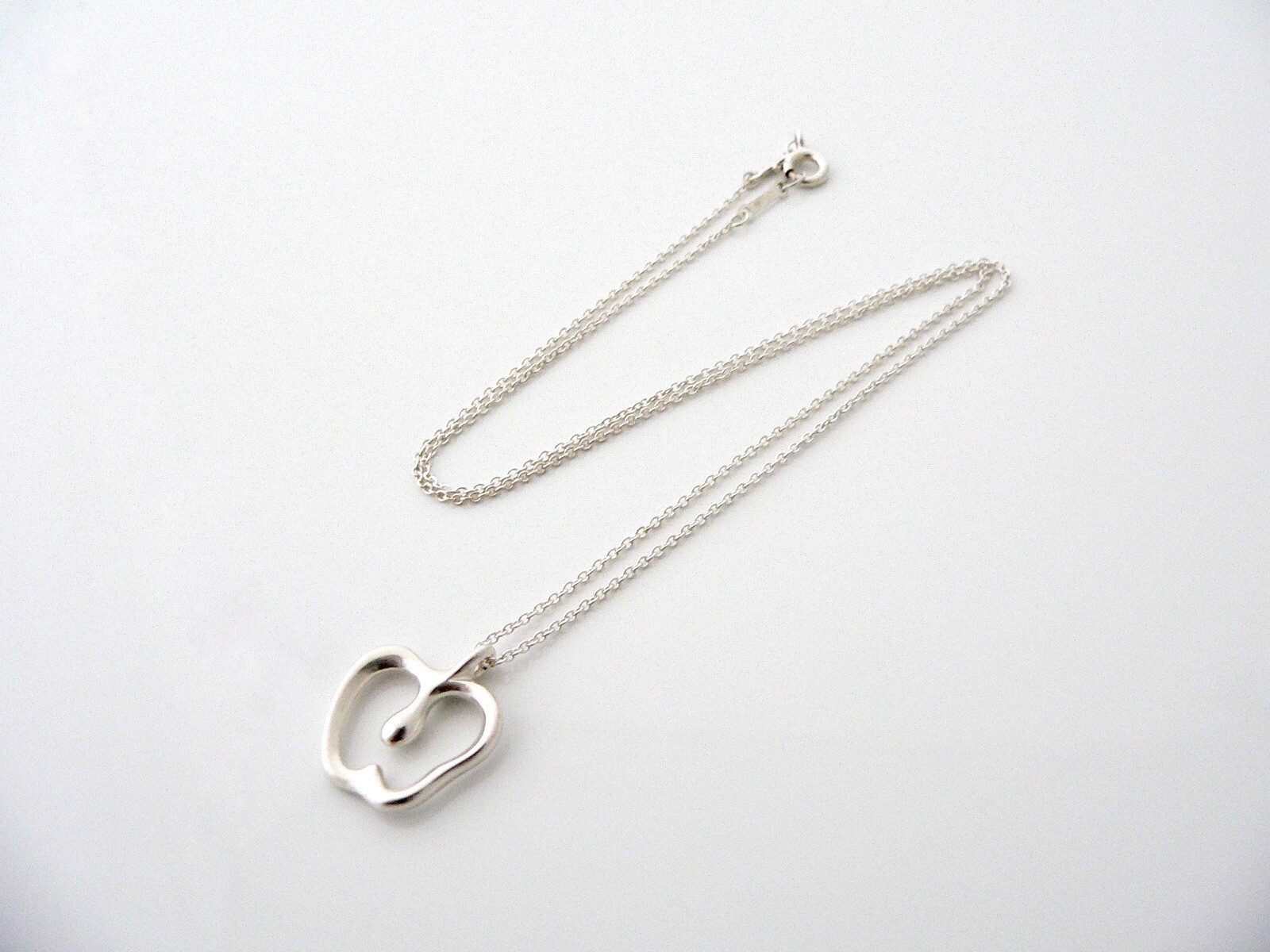 Tiffany & Co Silver Apple Pendant Necklace 18 Inch Perfect Gift for Teachers Love