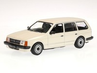 Opel Kadett D Caravan 1979 Weiss Modellauto 940044110 Maxichamps 1:43