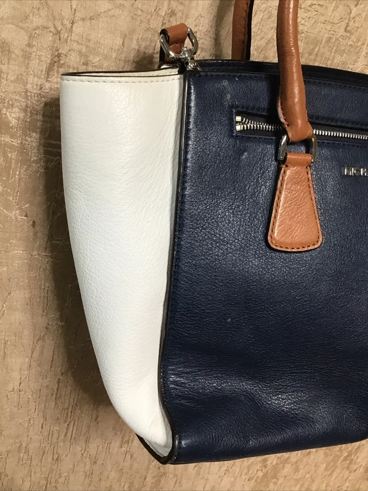 Bolso de Mano MK MICHAEL KORS Clásico Sutton Bloques de Color Azul Crema GRANDE Foto 2 de 4